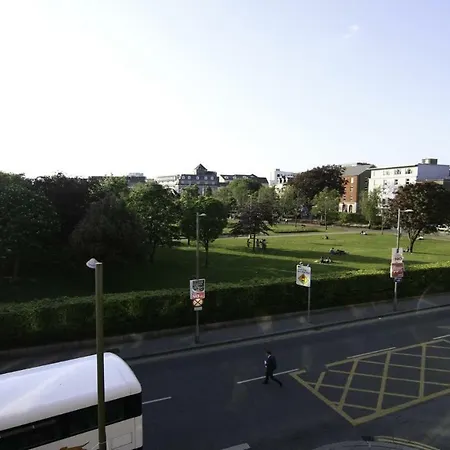 Eyre Executive 1 Apartmán